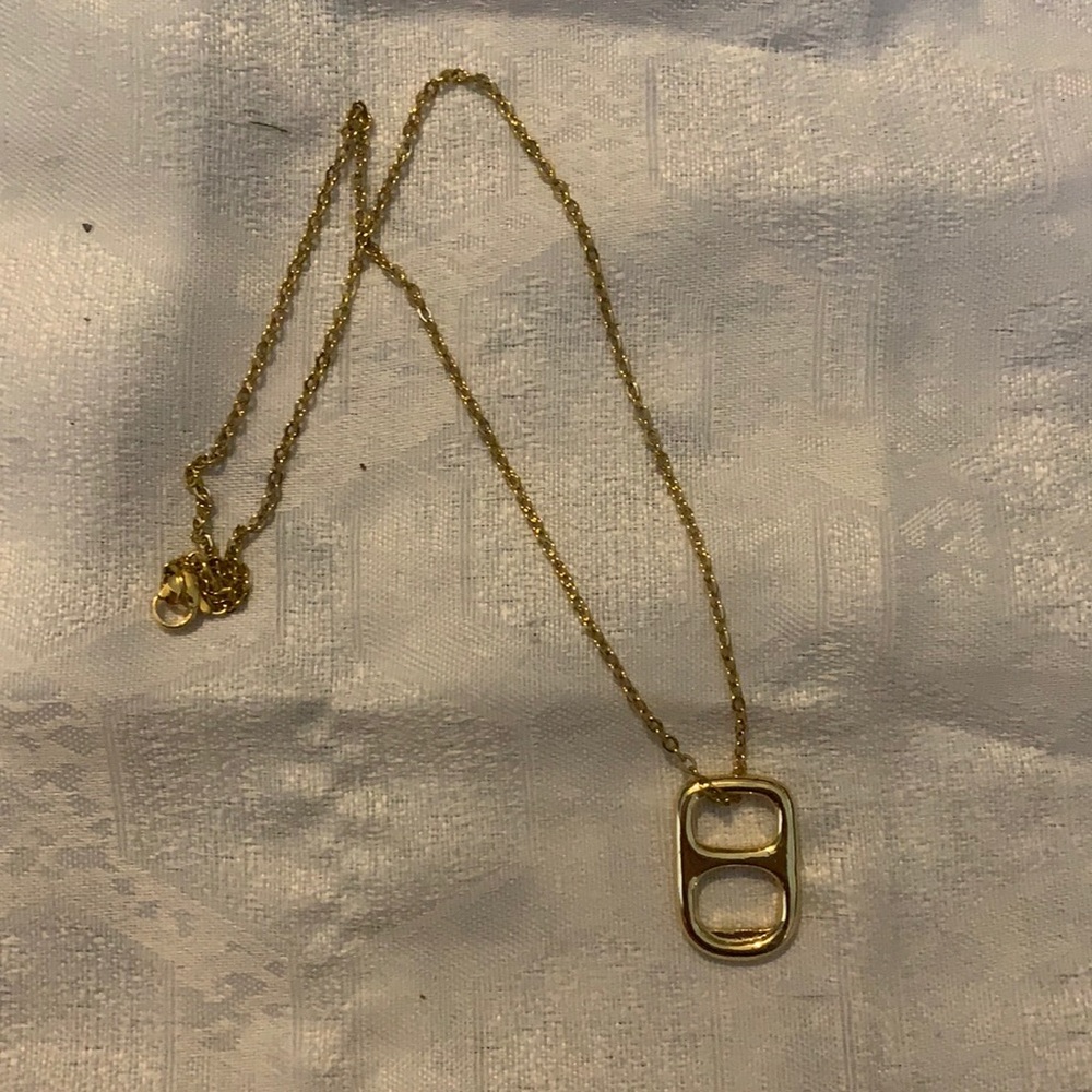 Cadena con chapa de refresco